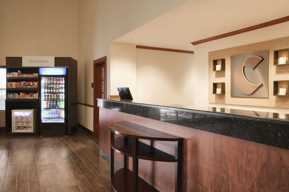 Comfort Suites Milwaukee Airport Image 14