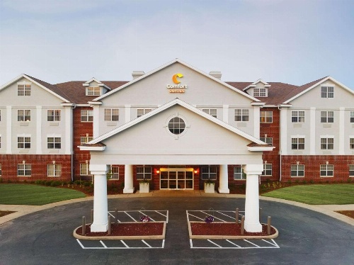 Comfort Suites Milwaukee Airport image 16
