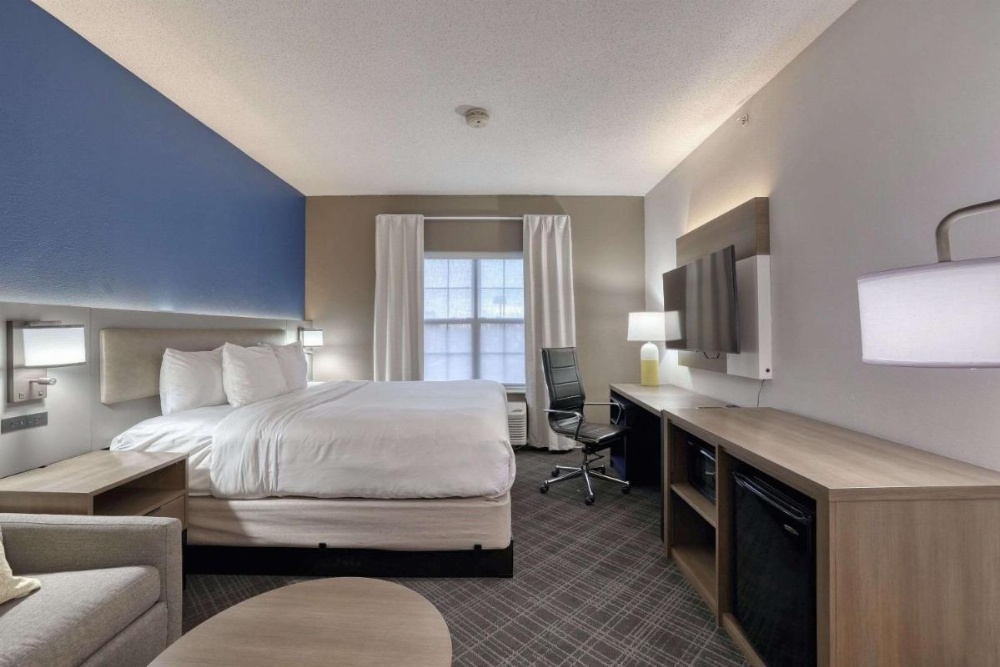 Comfort Suites Milwaukee Airport Image 26