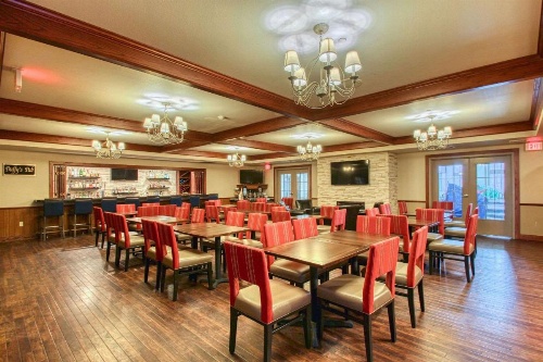Comfort Suites Milwaukee Airport image 46